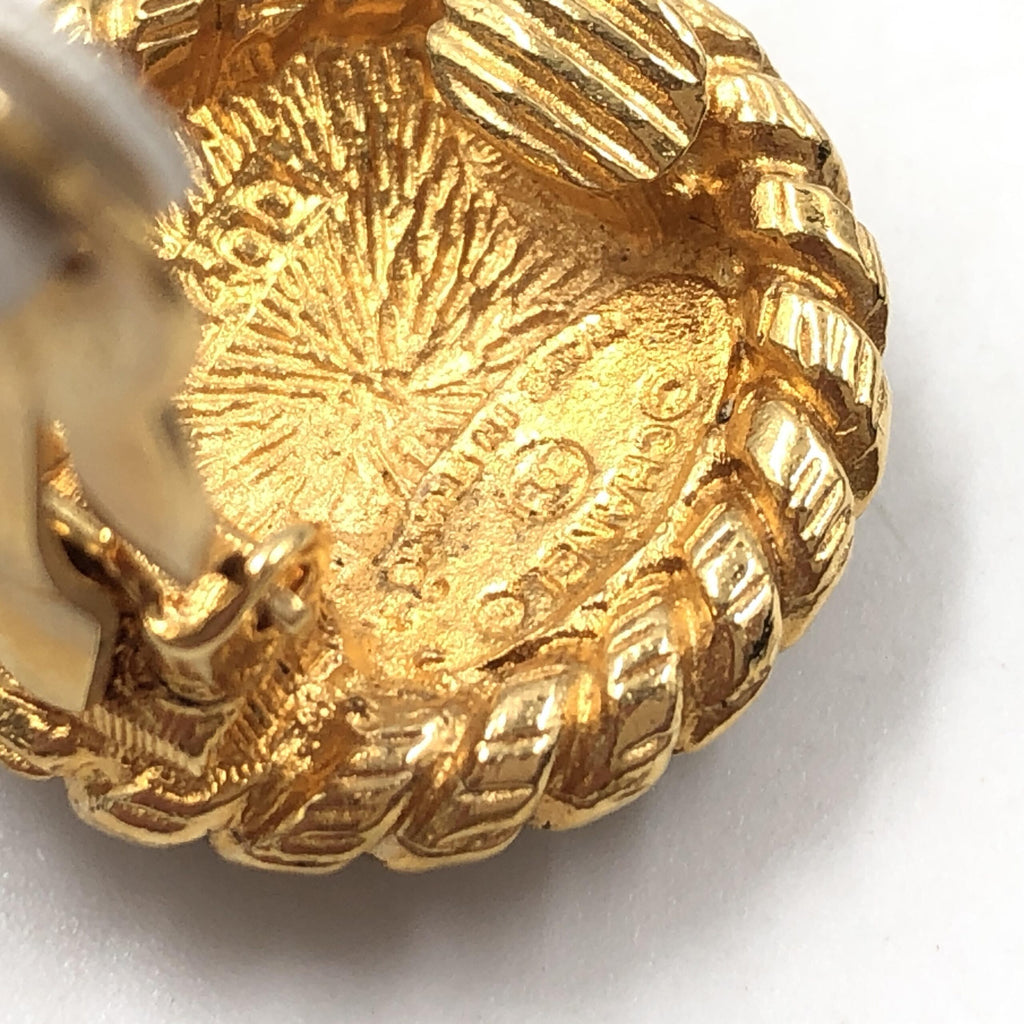Orecchini a clip Chanel placcati oro con logo CC