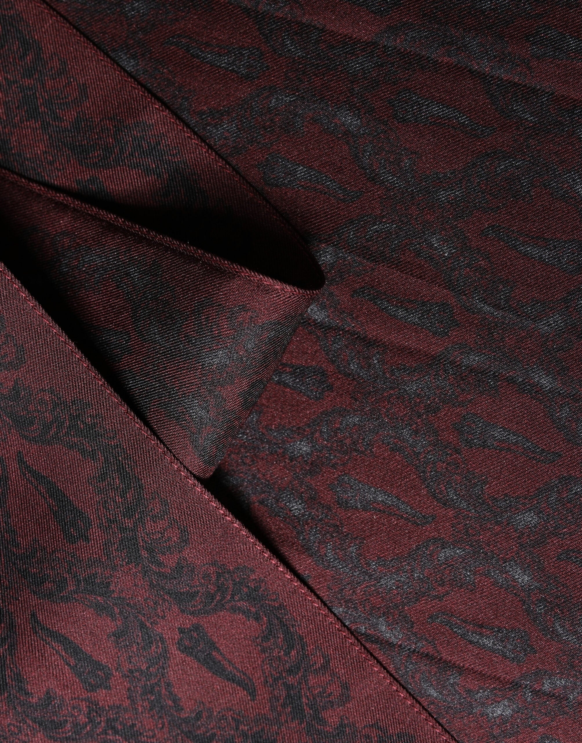 Dolce & Gabbana Foulard Paisley in Seta Borgogna e Nera 135 cm X 22 cm Sciarpa