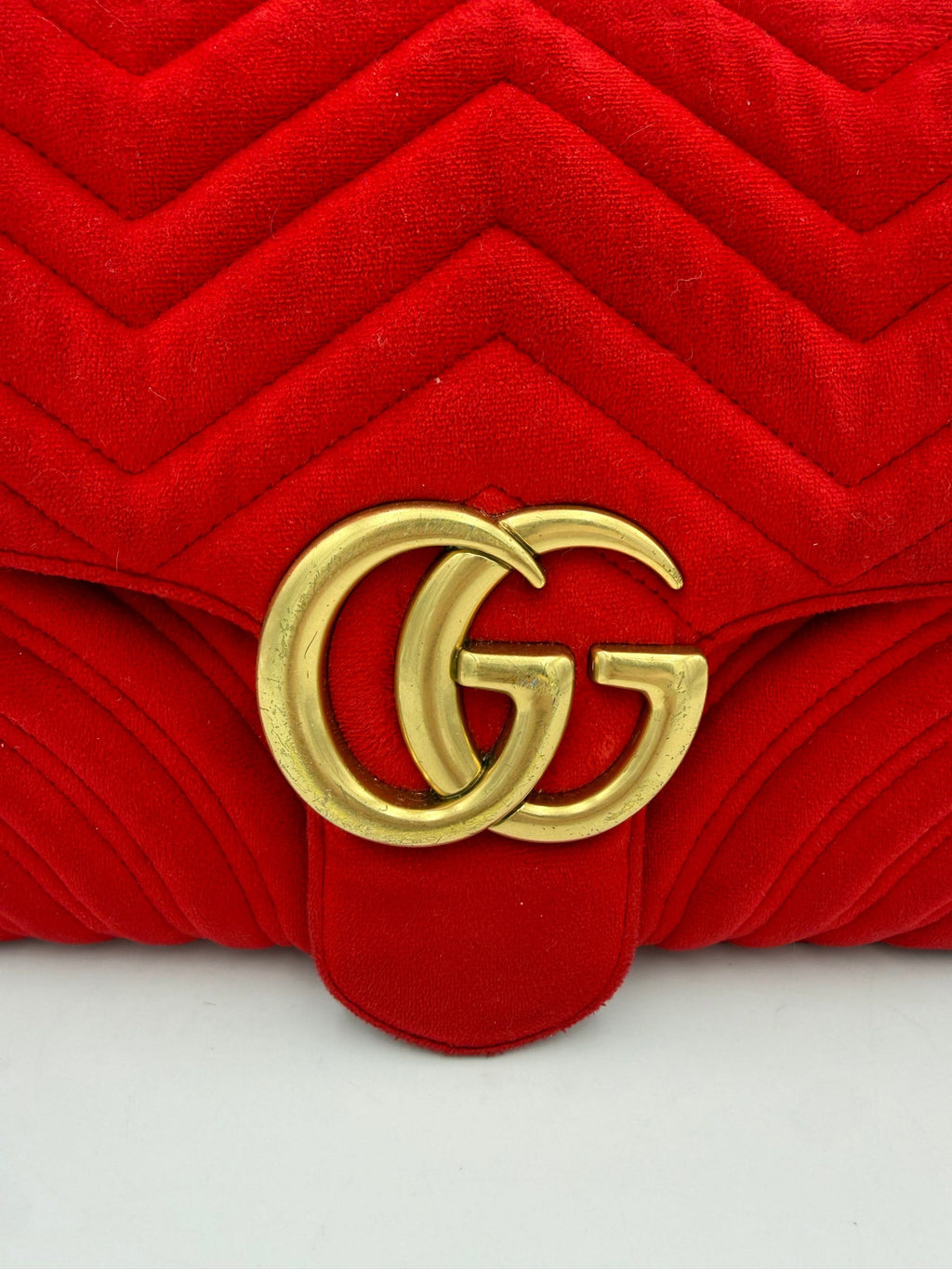 Gucci GUCCI MARMONT Borsa a mano in velluto rosso