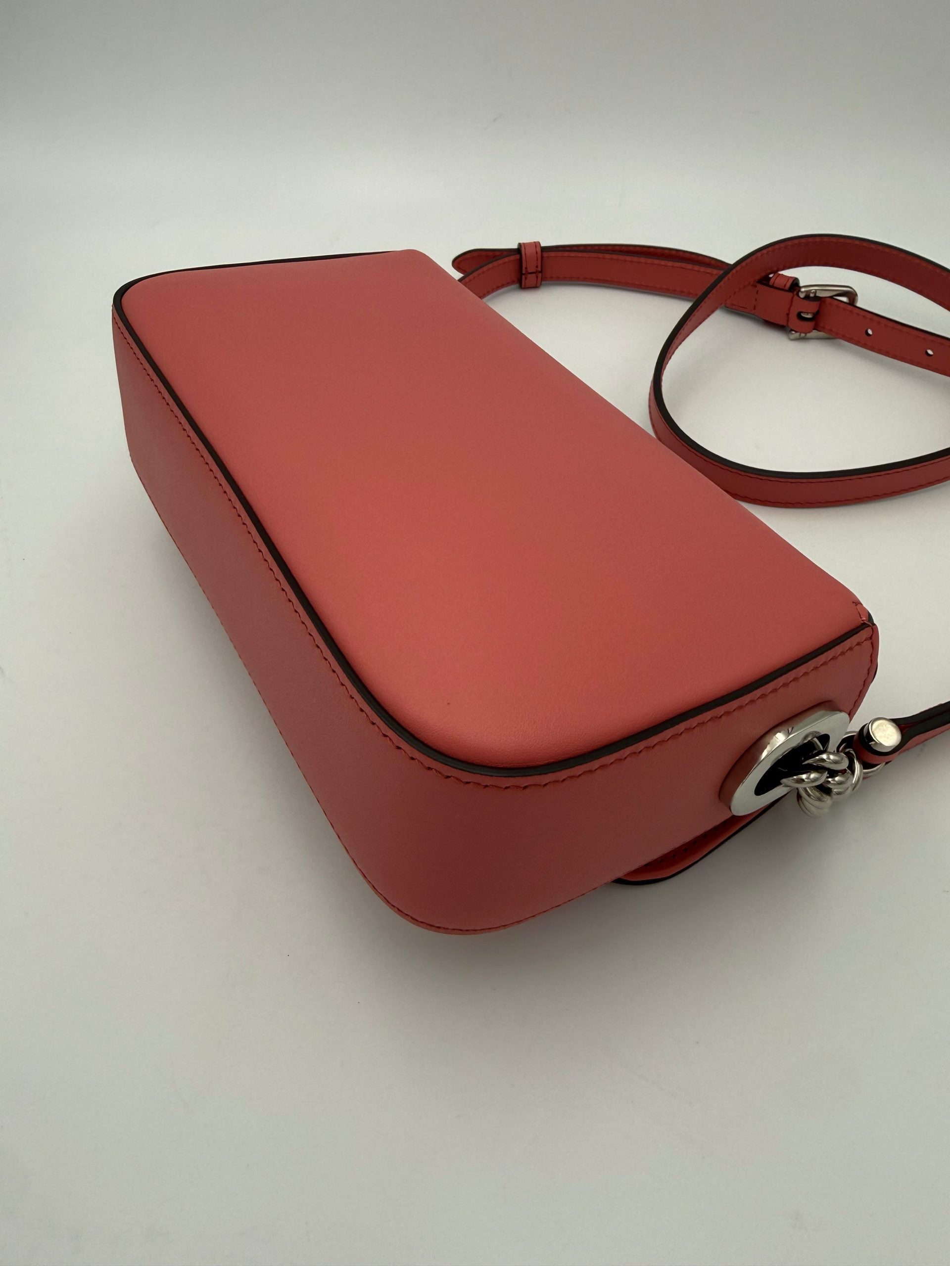 Gucci GUCCI Borsa a Spalla GG Marmont in Pelle