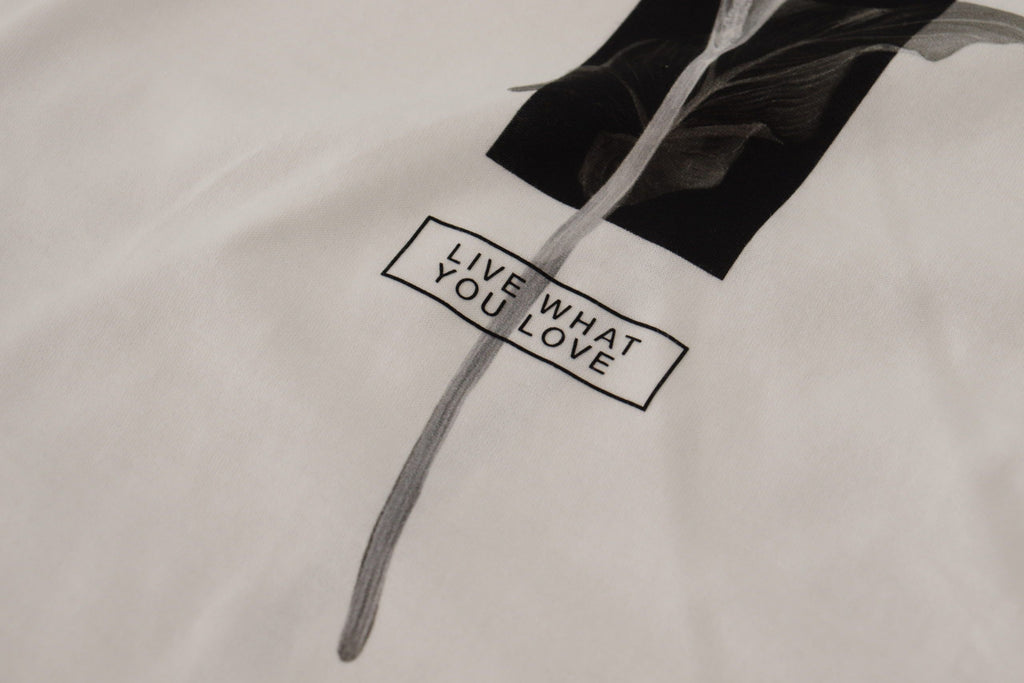 T-shirt Girocollo in Cotone con Rose Bianche e Nere Dolce & Gabbana