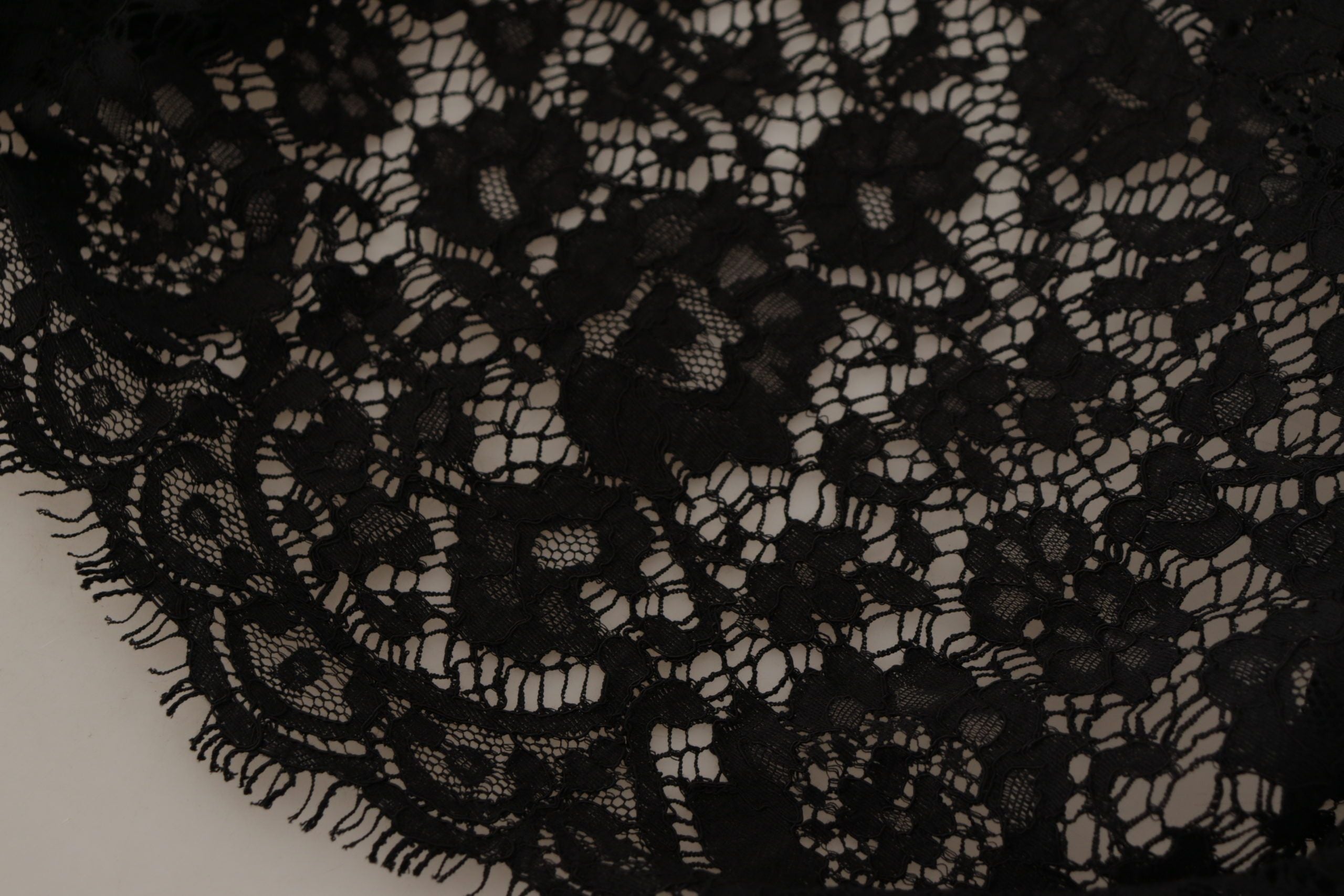 Dolce & Gabbana Blusa Sicilia Nera in Pizzo Floreale