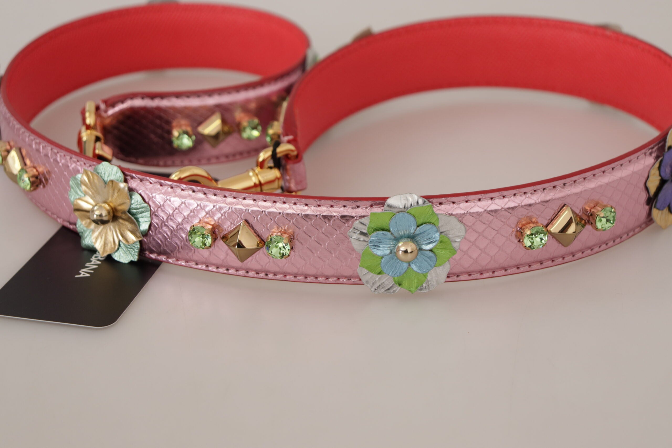 Tracolla in pelle rosa metallizzata con borchie Dolce & Gabbana