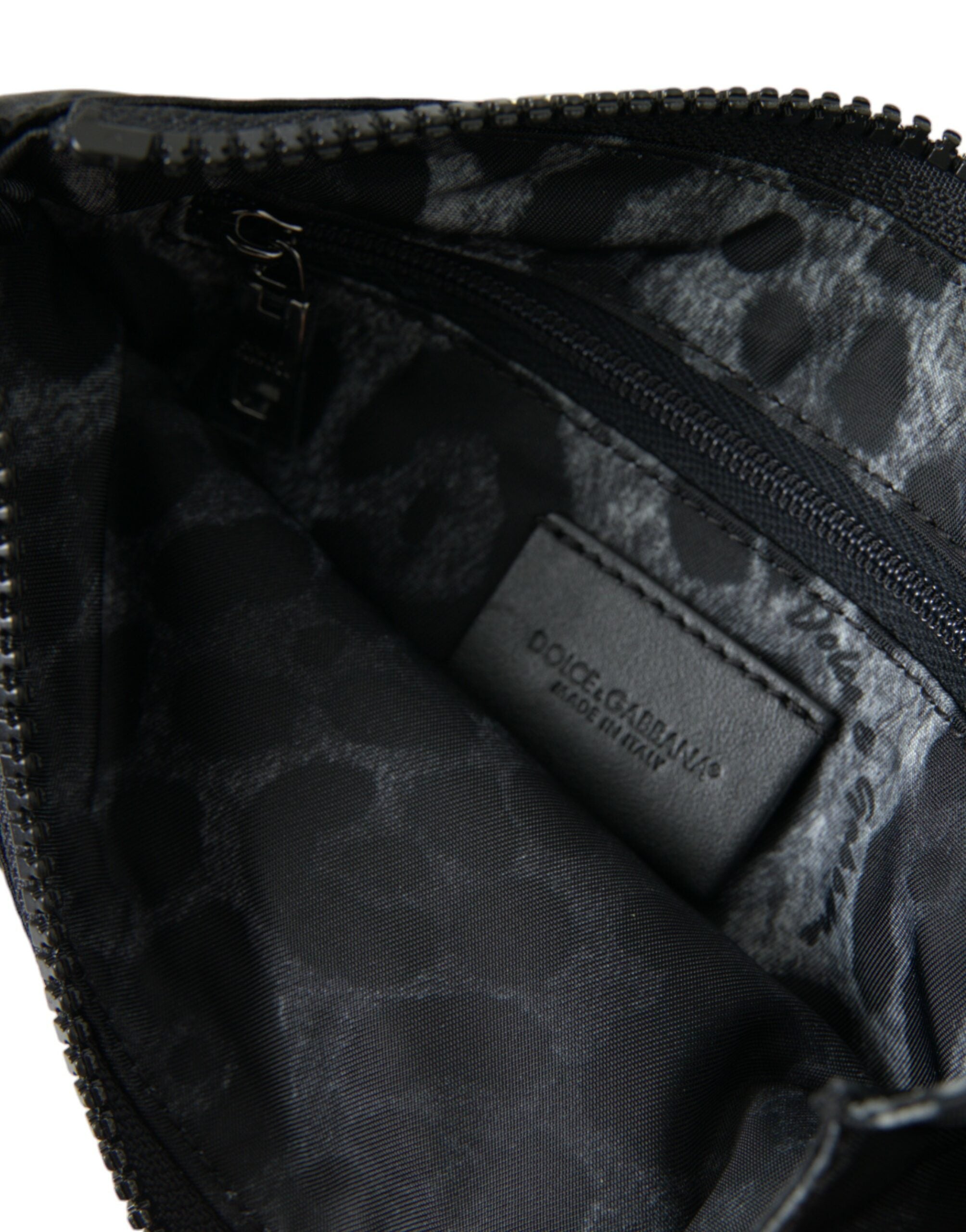 Dolce & Gabbana Borsa Pochette Portachiavi in Nylon Nero con Placca Logo