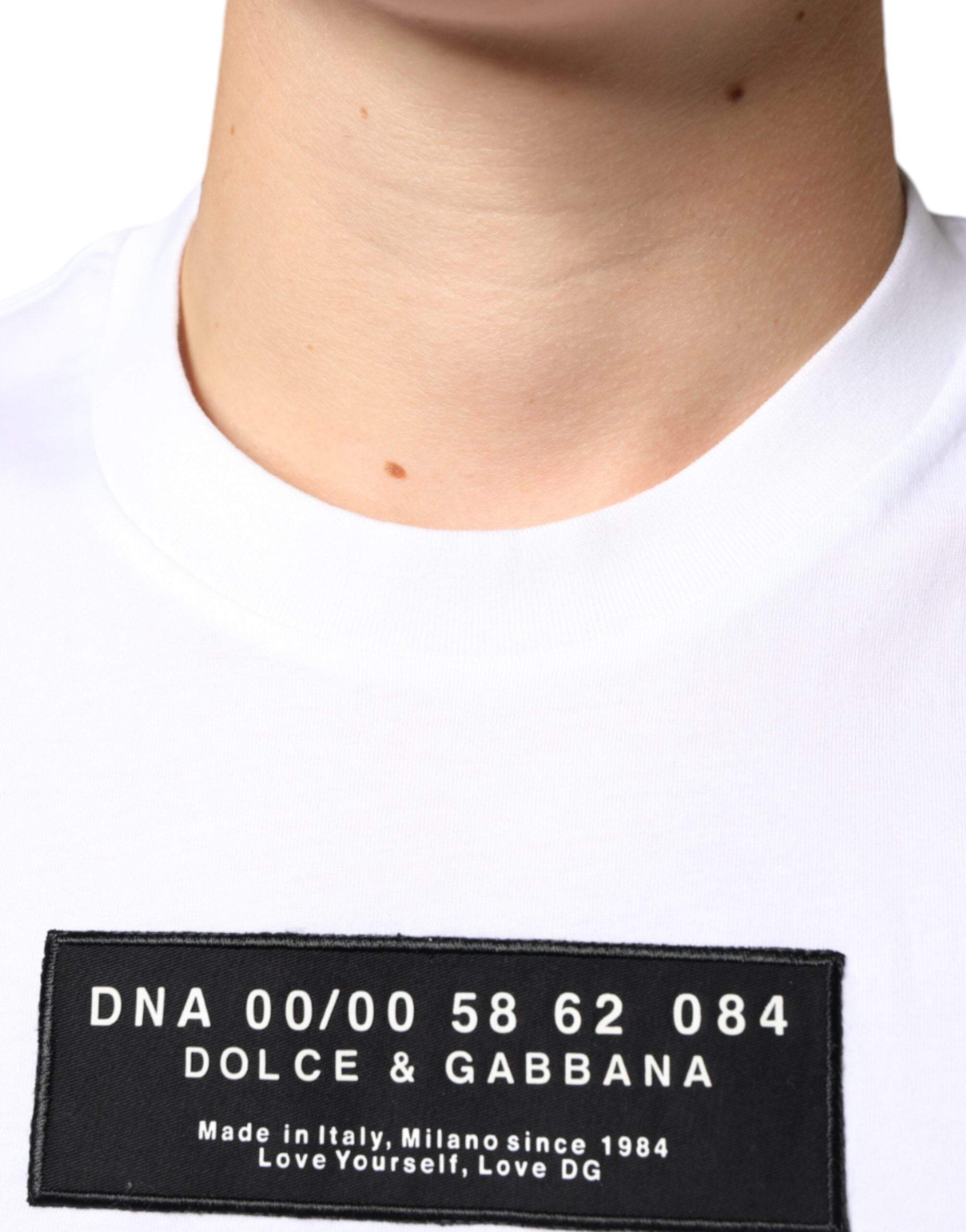 T-shirt casual Dolce & Gabbana in cotone bianco con applicazione DG