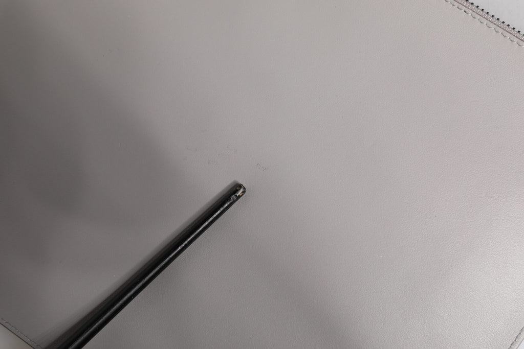 Dolce & Gabbana Borsa Clutch da Uomo con Logo DG in Pelle Grigia Tinta Unita con Cerniera