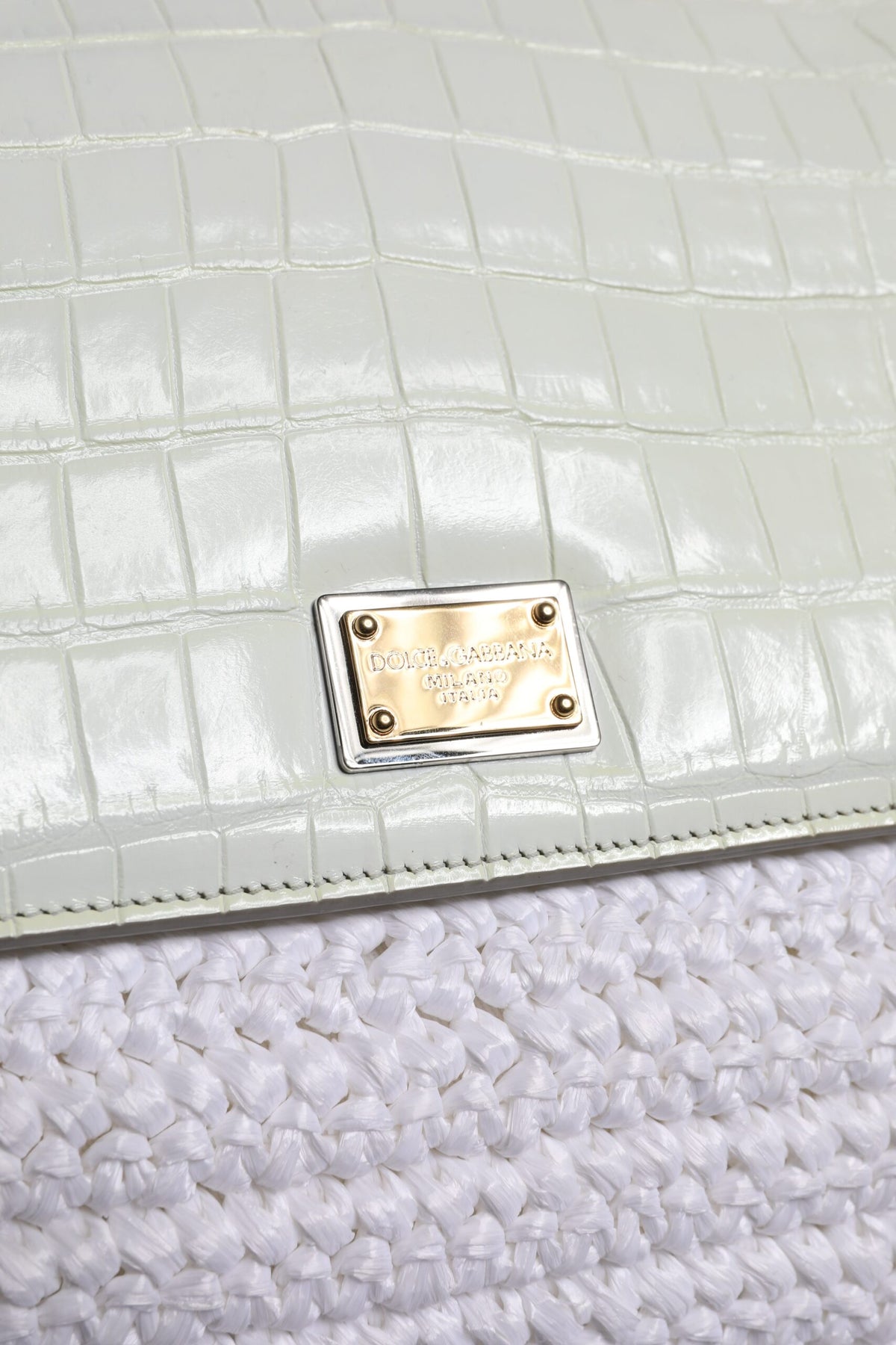 Dolce & Gabbana Borsa a Tracolla con Manico Superiore in Pelle e Rafia Bianca