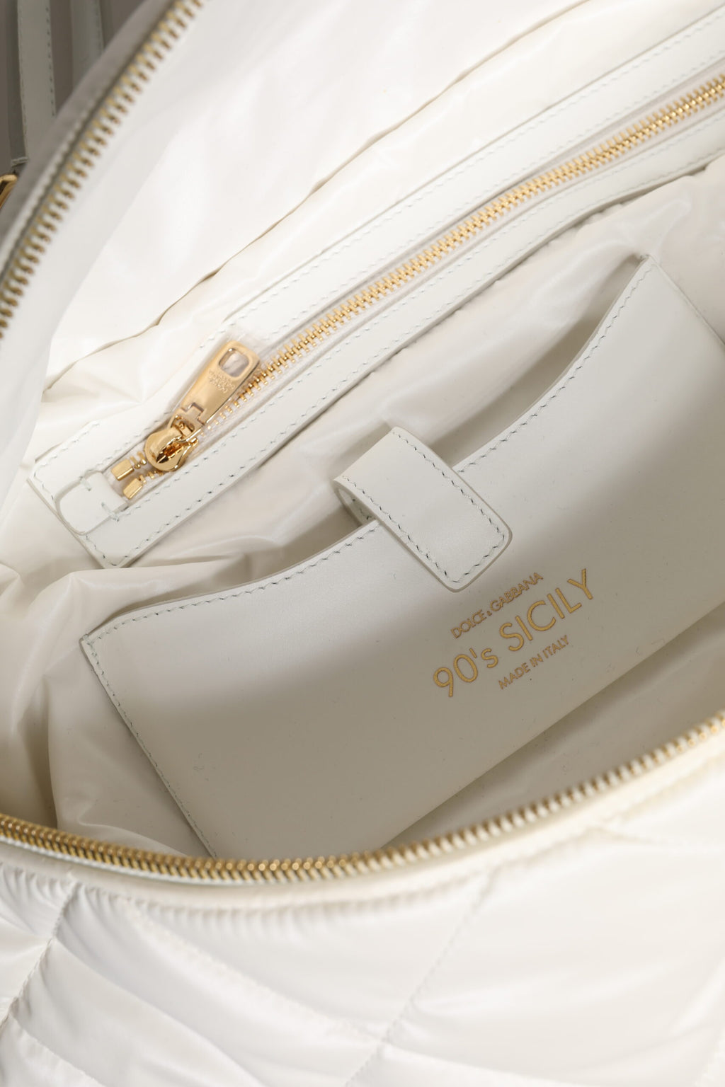 Marsupio con cintura Dolce & Gabbana bianco trapuntato con placca logo