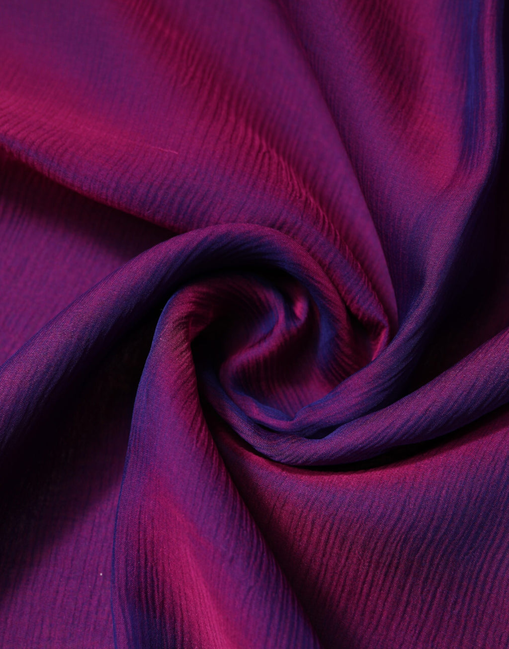 Sciarpa/Stola Rettangolare Avvolgente in Seta Viola Dolce & Gabbana