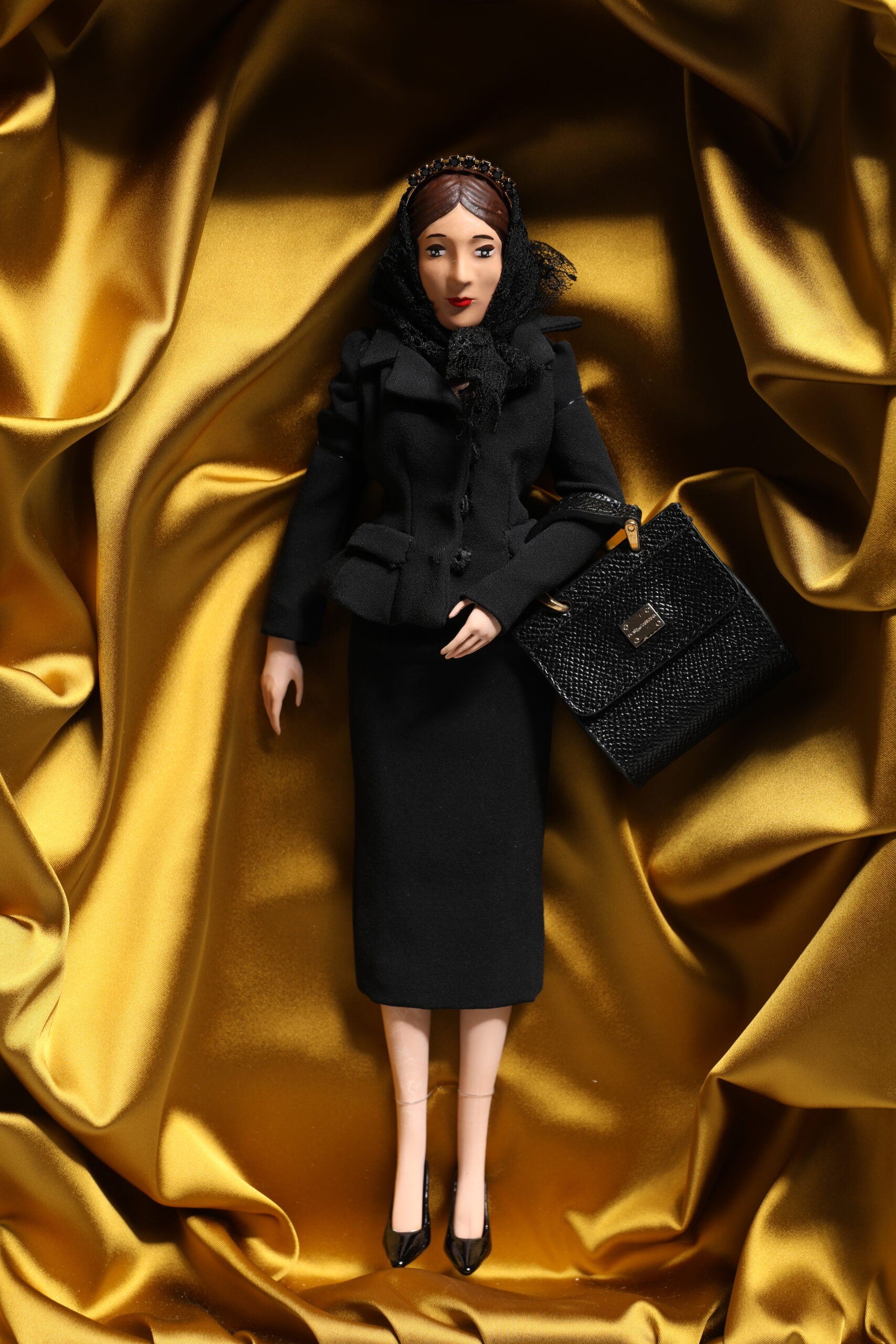 Dolce & Gabbana Abito Nero Ceramica Porcellana Moda Pelle Sicilia Bambole