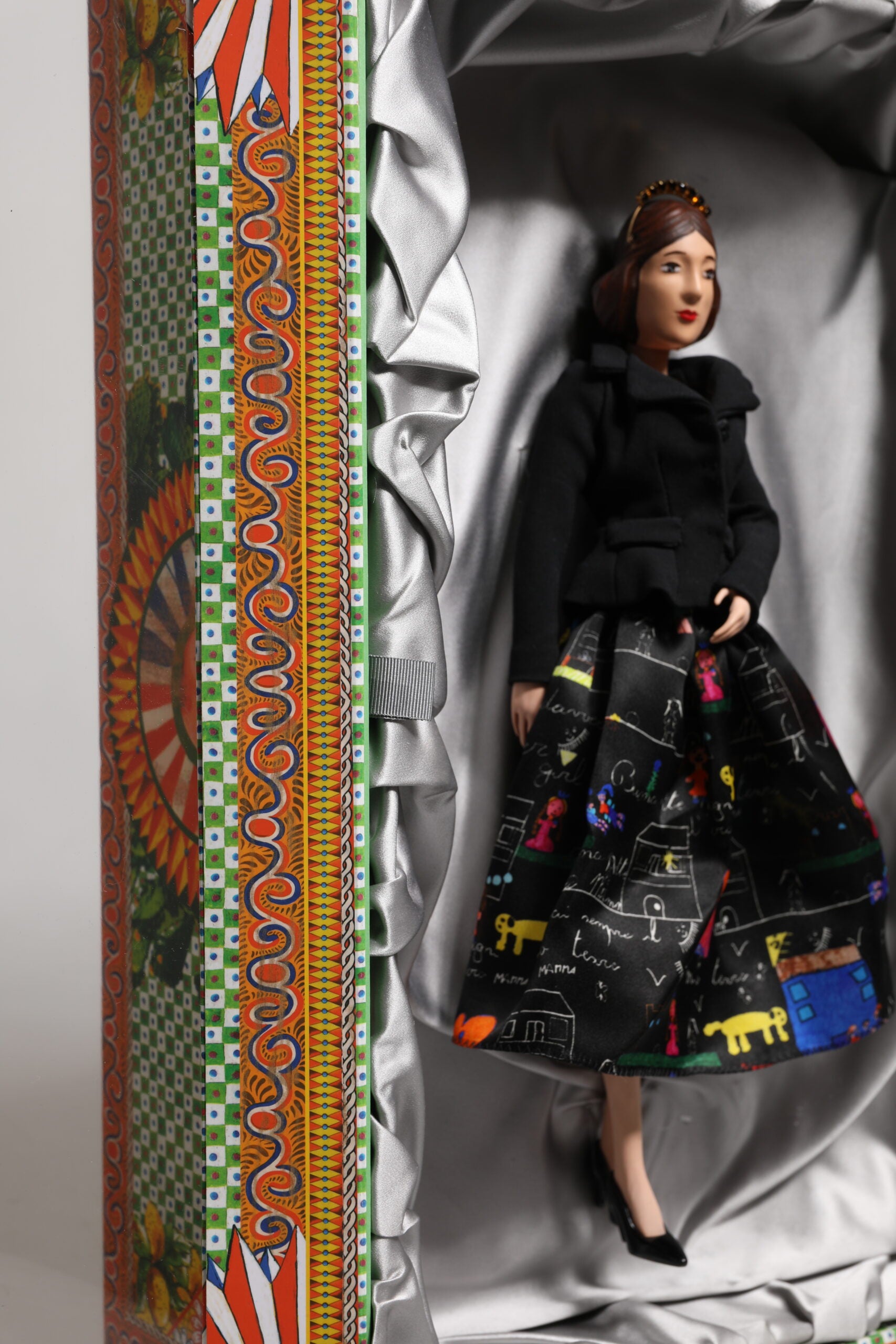 Dolce & Gabbana Abito Nero Ceramica Porcellana Moda Pelle Sicilia Bambole