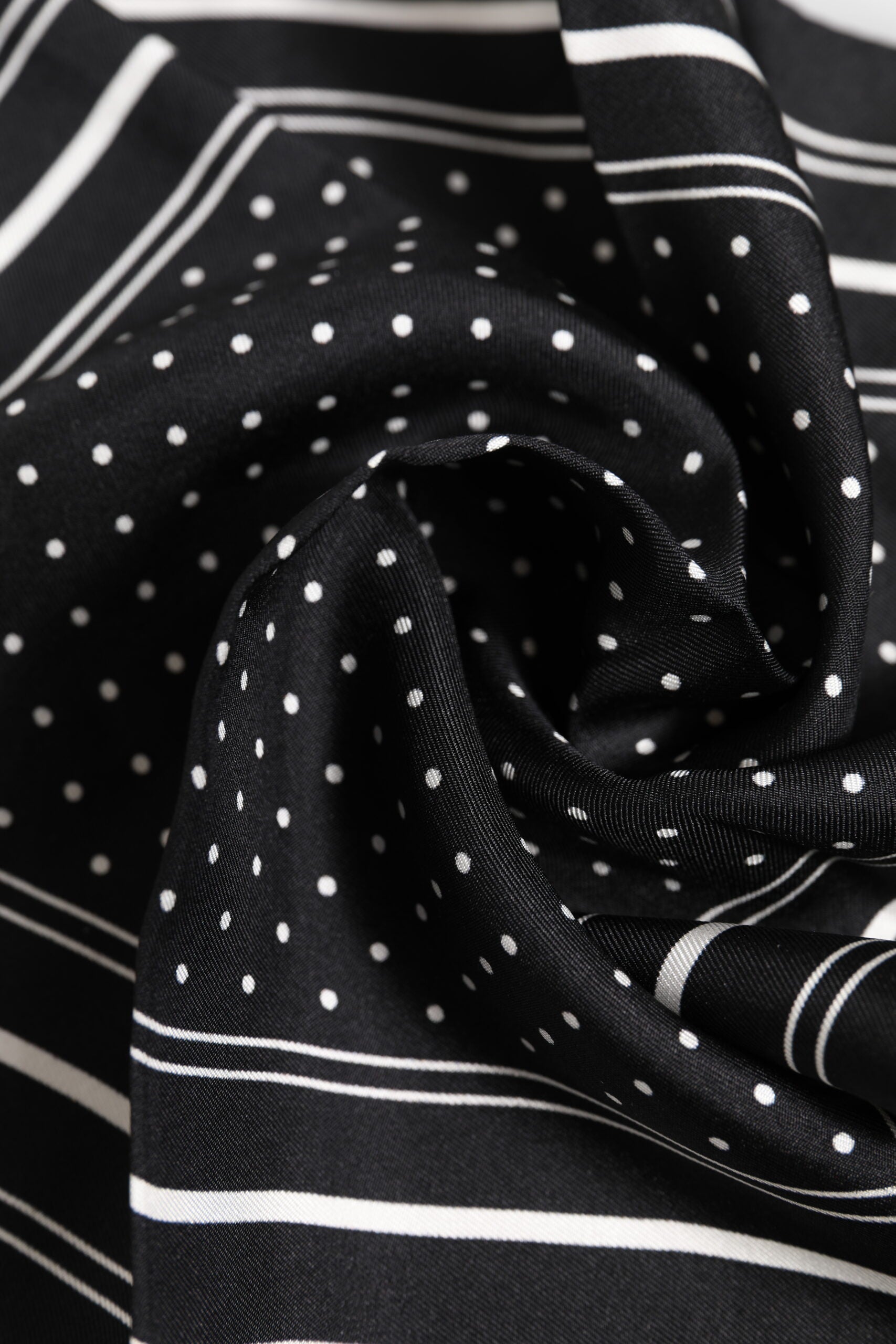 Foulard/Sciarpa Uomo Dolce & Gabbana a Pois Bianchi e Neri