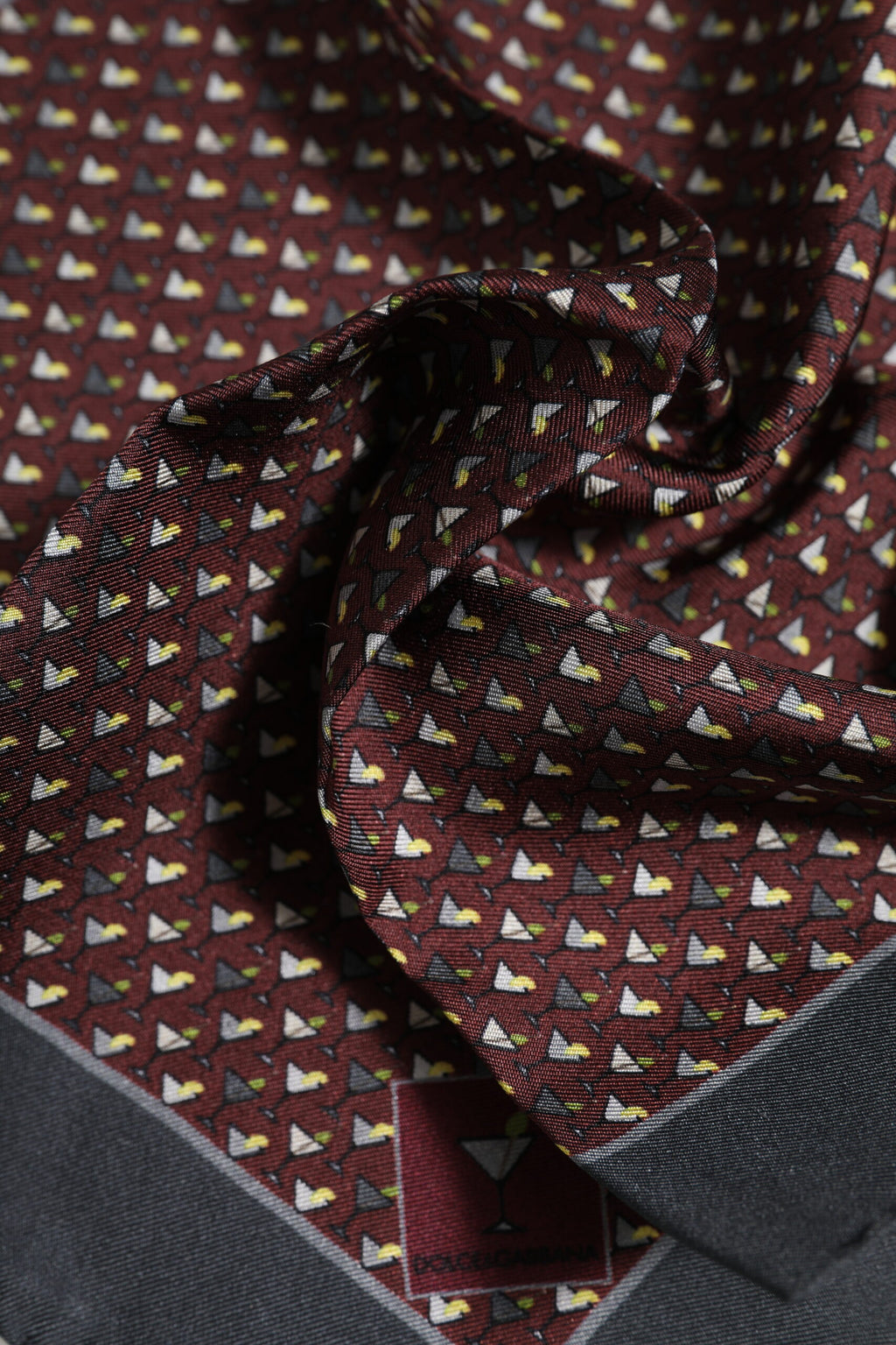 Foulard quadrato in seta bordeaux Dolce & Gabbana
