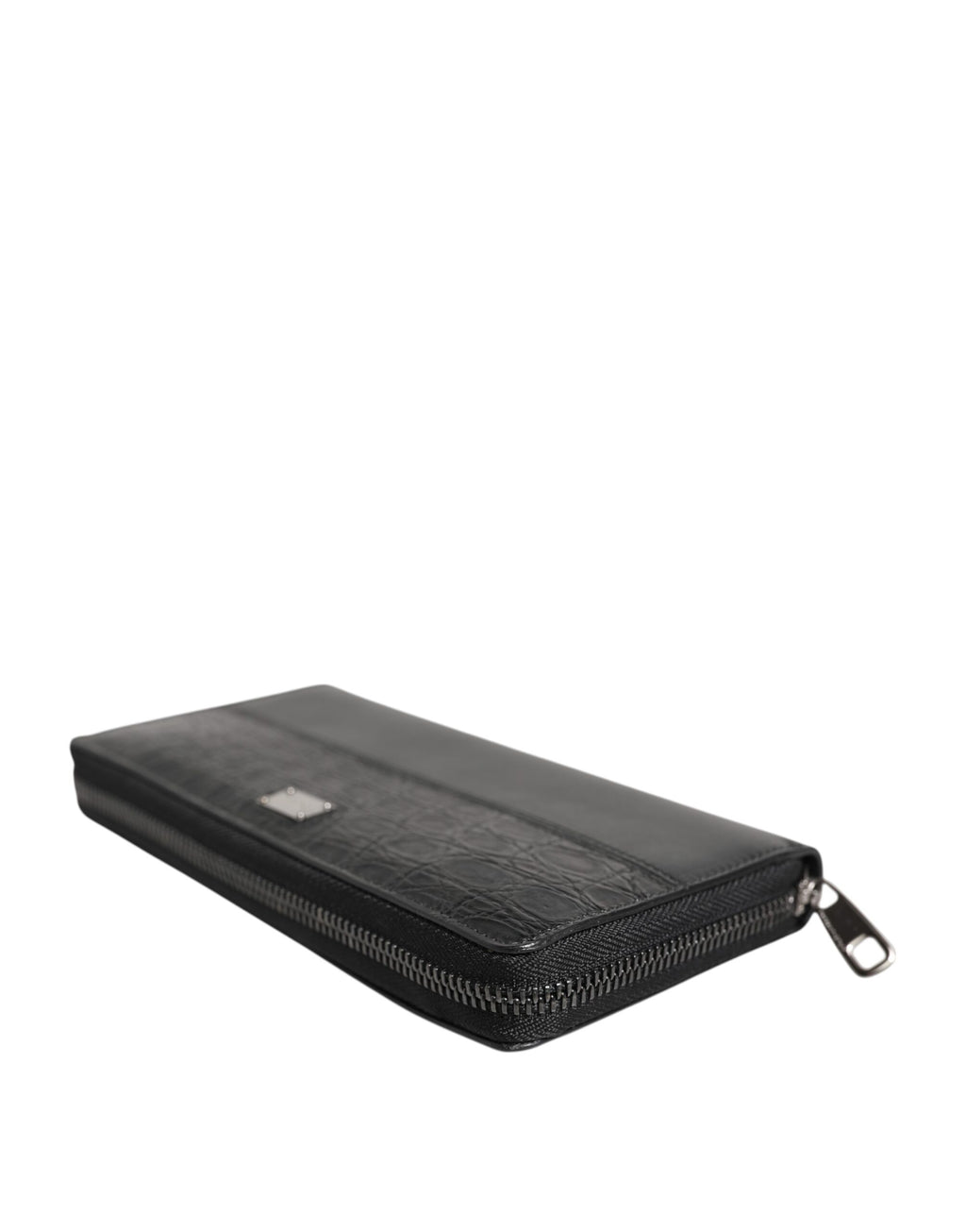 Portafoglio continentale Dolce & Gabbana con cerniera, placca logo in pelle nera