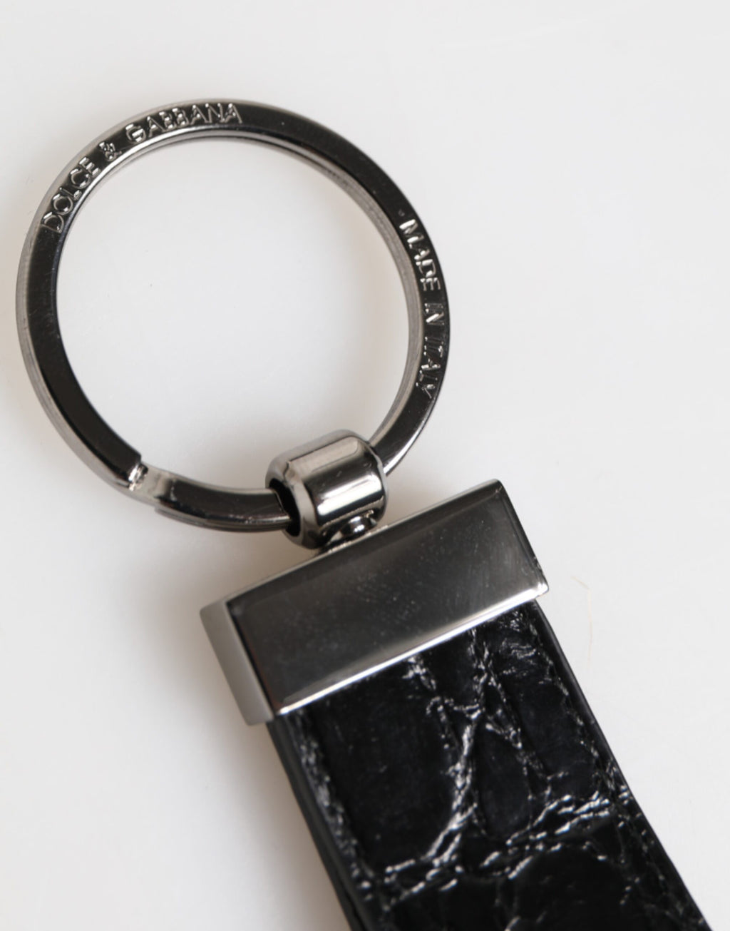 Dolce & Gabbana Portachiavi Uomo in Pelle Nera con Anello in Metallo Logato