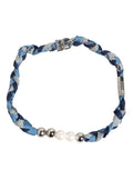 Bracciale da uomo Dolce & Gabbana blu e bianco in metallo argentato intrecciato con logo e perline