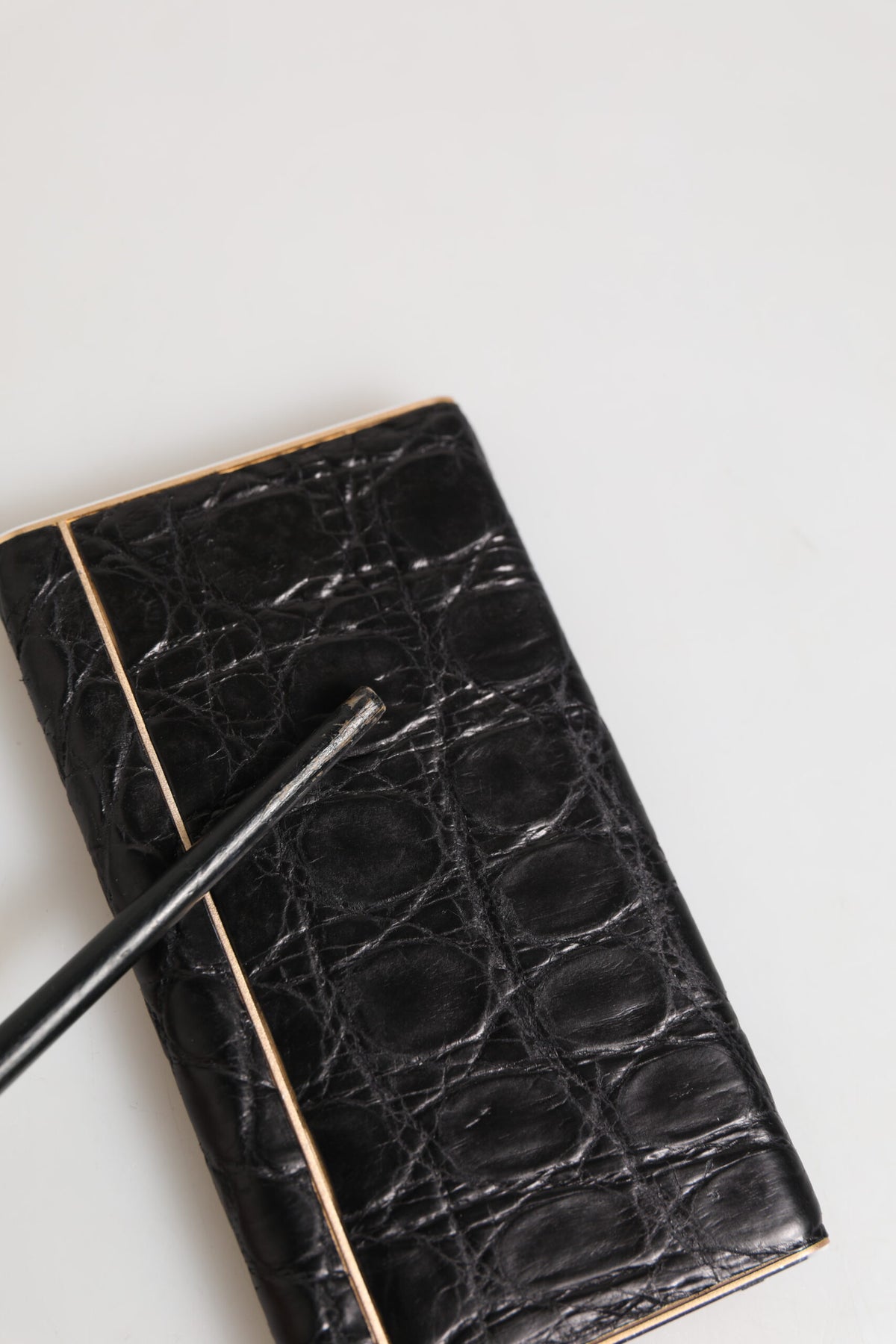 Power bank caricatore USB Dolce & Gabbana in pelle nera goffrata, 3000 mAh