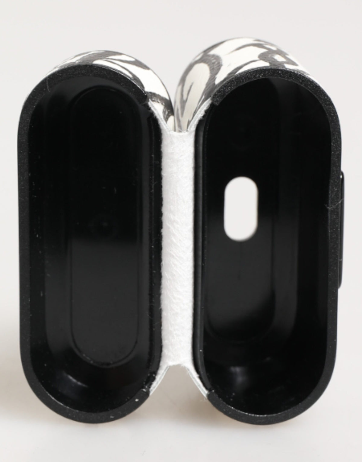 Dolce & Gabbana Custodia Nera Bianca in Pelle con Stampa Monogramma Logo per Airpods