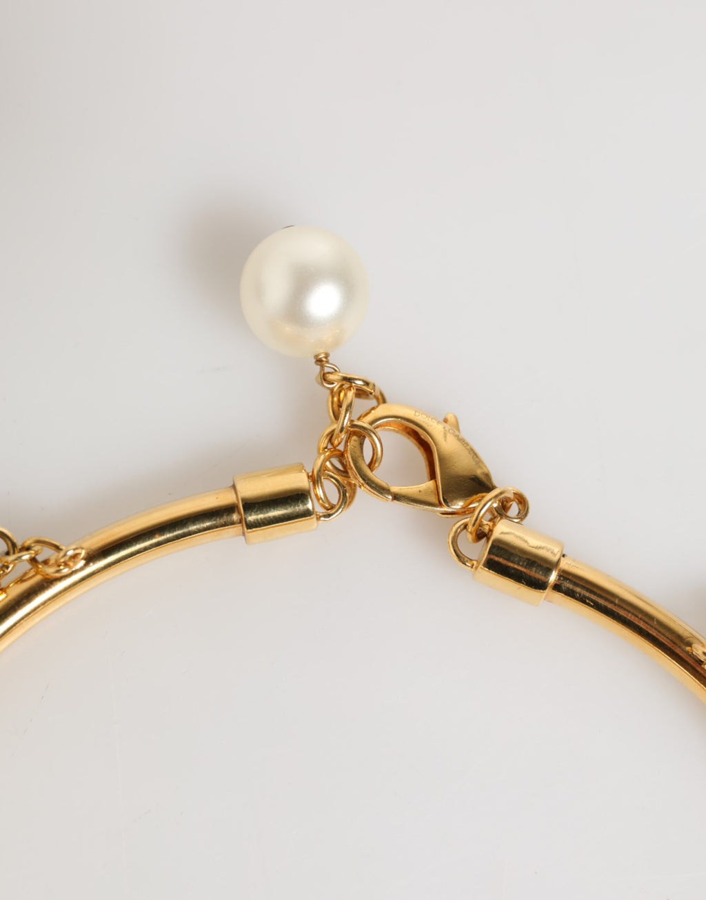 Dolce & Gabbana Collana di Lusso Statement in Ottone Dorato, Perle Finte e Cristalli
