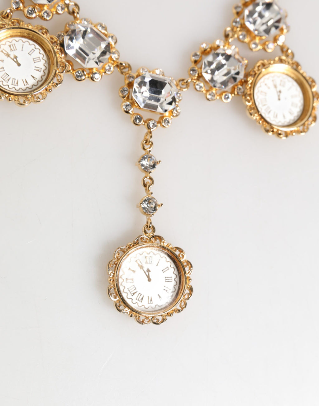 Collana girocollo Dolce & Gabbana con ciondolo a orologio in cristallo dorato