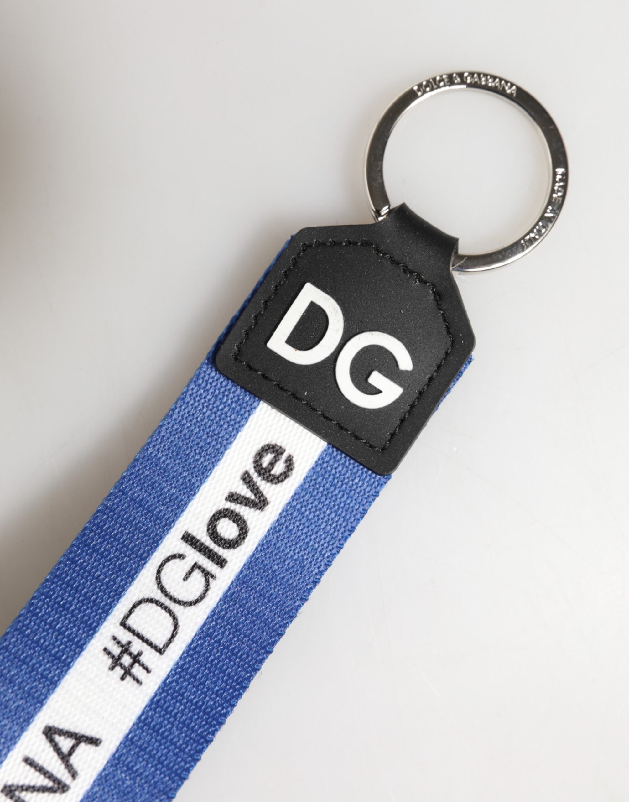 Dolce & Gabbana Portachiavi in poliestere e PVC bianco e blu con logo