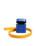 Custodia per Airpods da uomo Dolce & Gabbana in pelle di vitello blu e gialla con logo sul cinturino