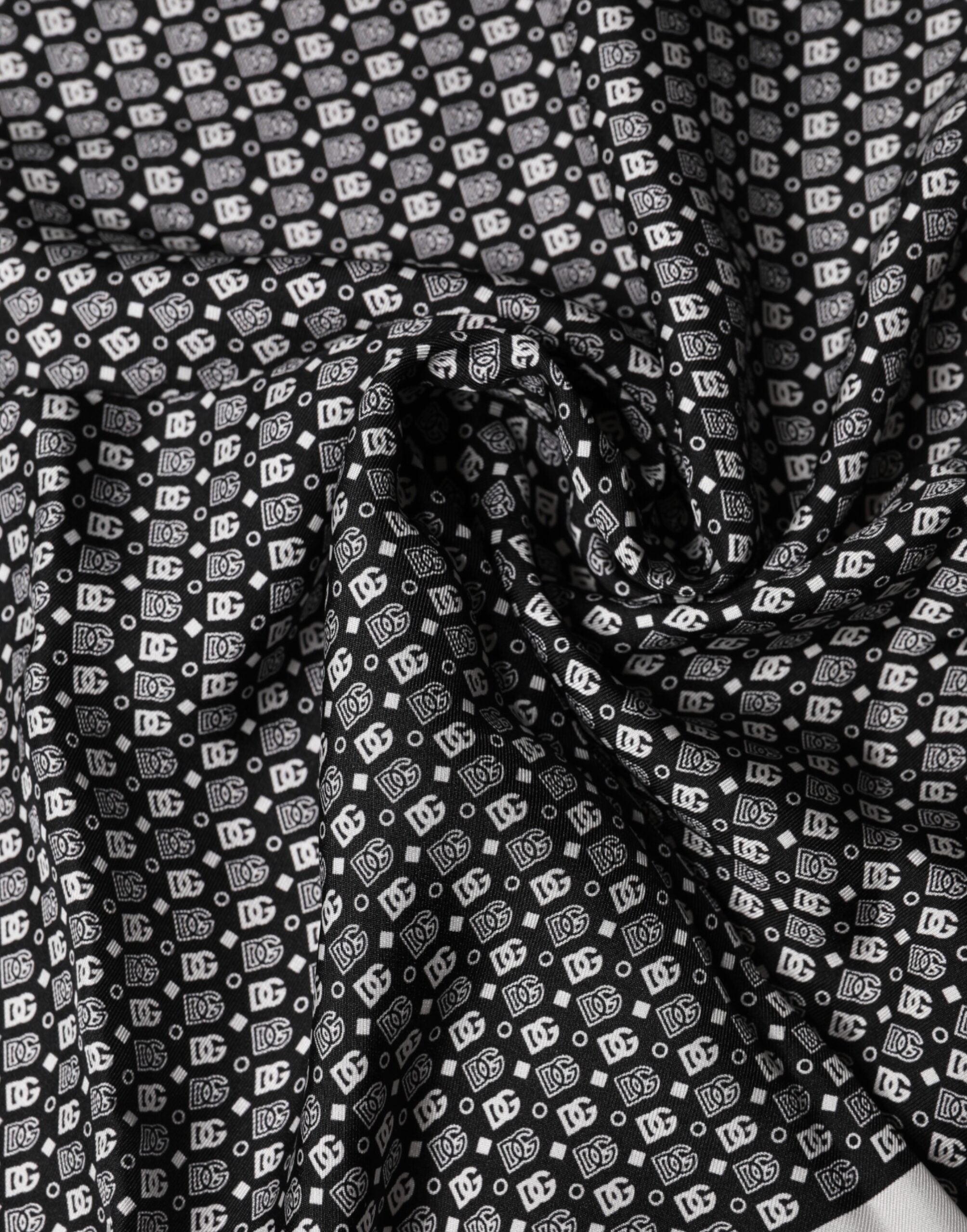 Foulard quadrato a fantasia bianca e nera Dolce & Gabbana